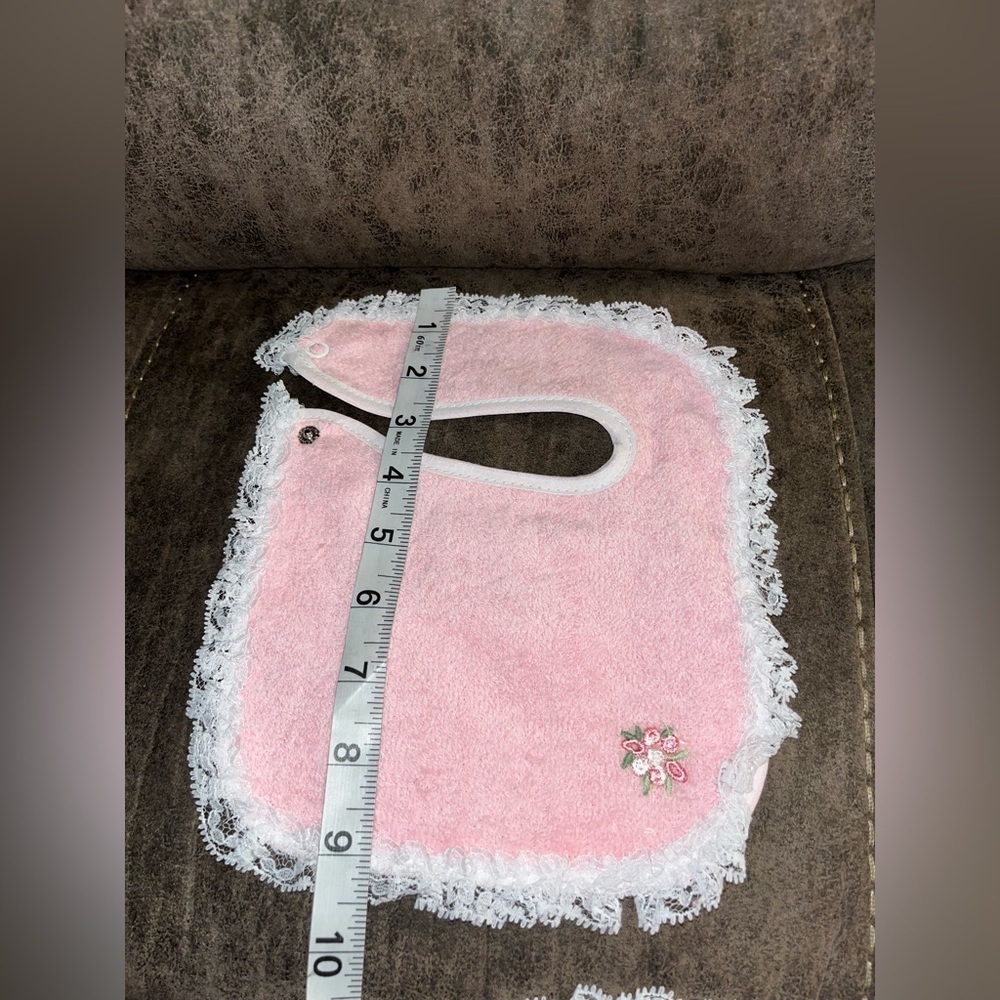 Vintage New Deadstock Dee Dee Givens Floral and Lace Baby Bibs Cotton - Picture 3 of 6